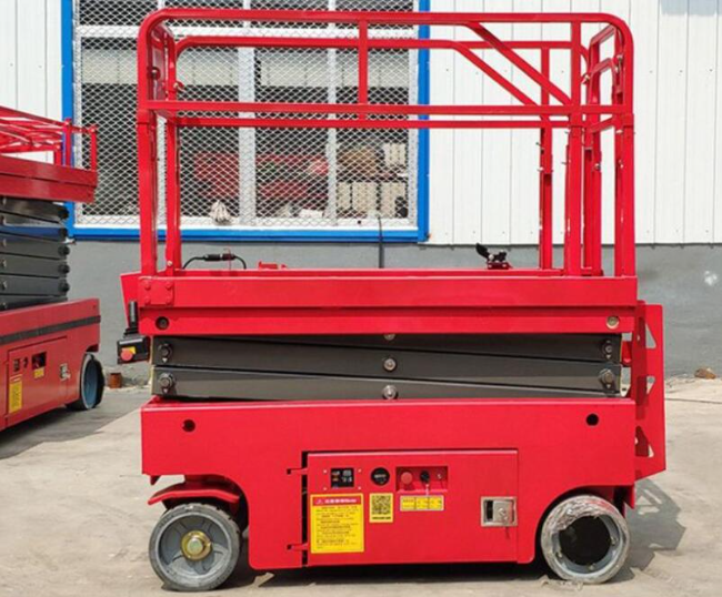 可克达拉移动式升降平台